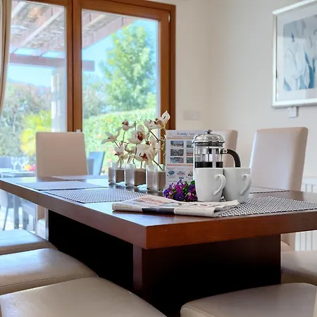 Lara - 11, Spacious With Large Garden And Private Pool On Aphrodite Hills *