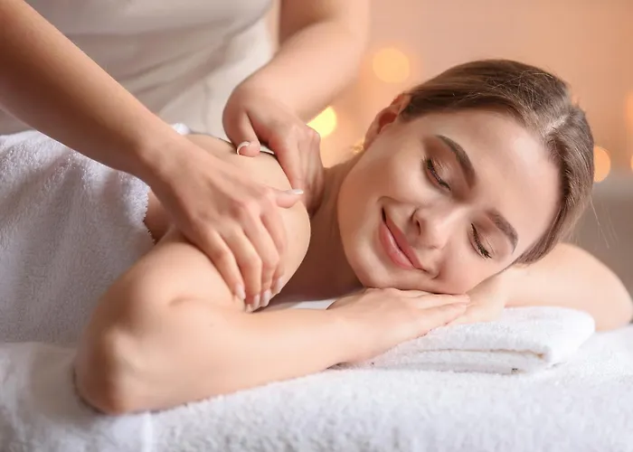 Lara - 11, Spacious With Large Garden And Private Pool On Aphrodite Hills *