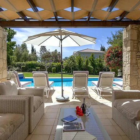 Lara - 11, Spacious With Large Garden And Private Pool On Aphrodite Hills Villa