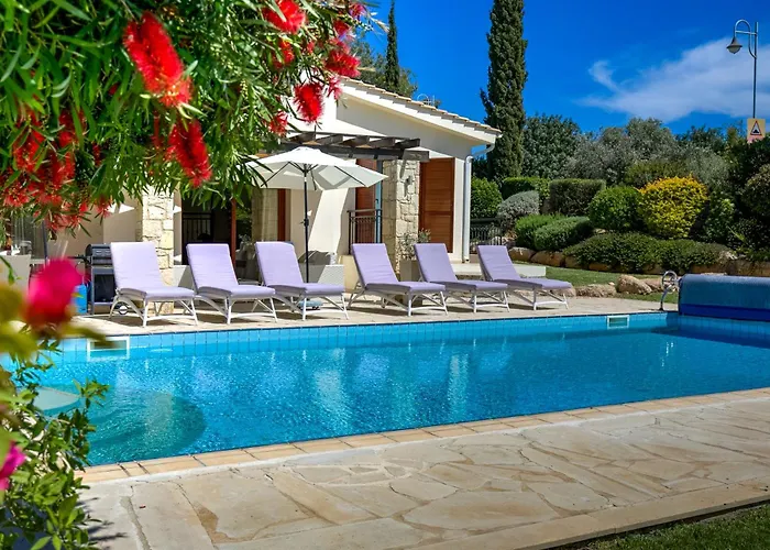 Lara - 11, Spacious With Large Garden And Private Pool On Aphrodite Hills Villa Kouklia