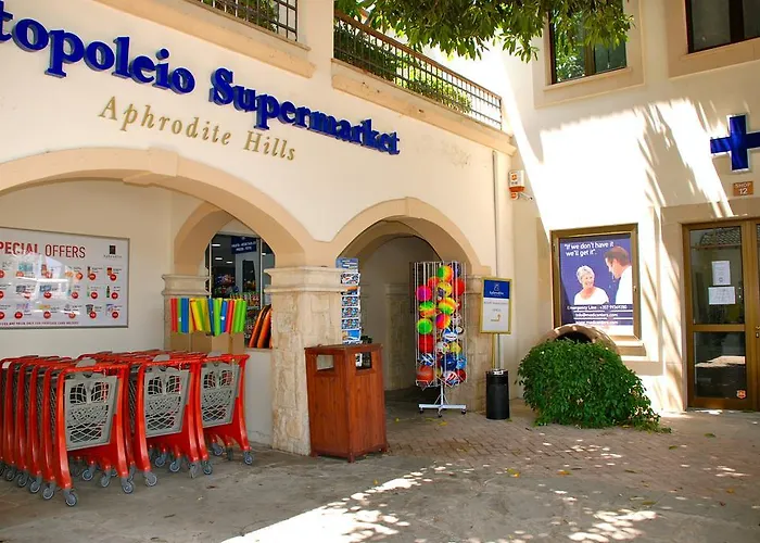 Lara - 11, Spacious With Large Garden And Private Pool On Aphrodite Hills * Kouklia